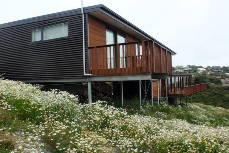 Photo of property in 6 Whiterock Lane, Richmond Hill, Christchurch, 8081