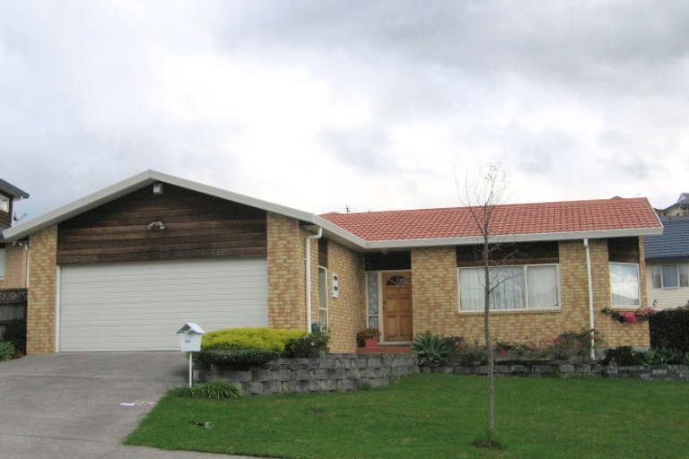 Photo of property in 53 Milan Drive, Glen Eden, Auckland, 0602