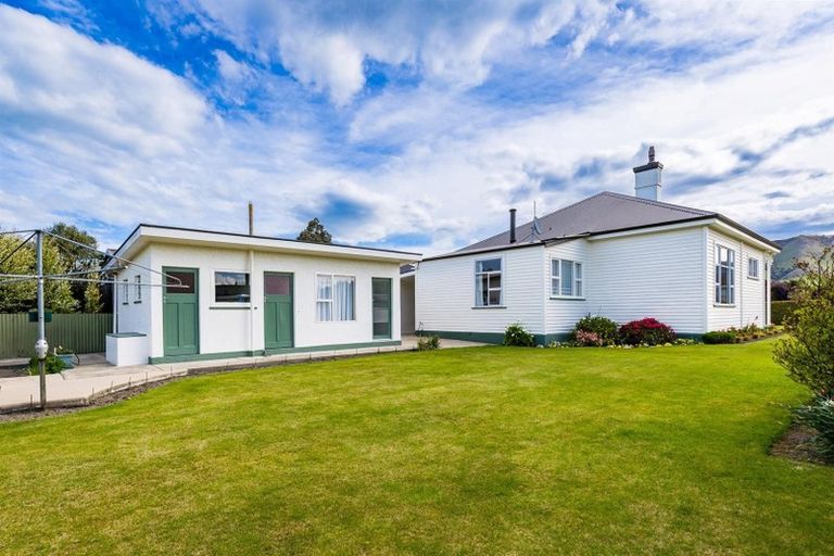 Photo of property in 43 Gorge Road, Waimate, 7924
