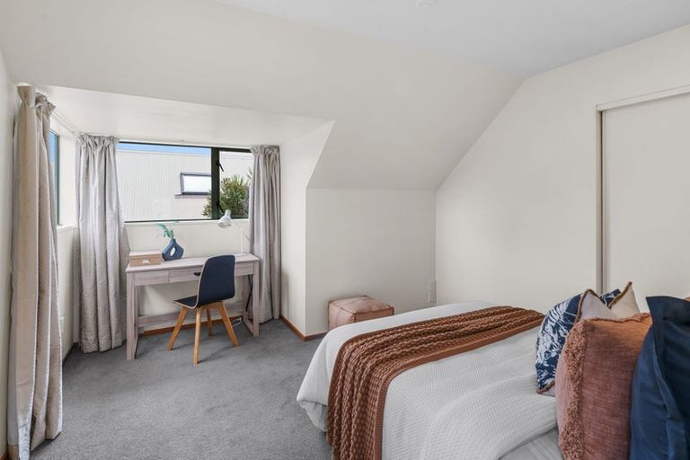 Photo of property in 1/130 Maidstone Road, Ilam, Christchurch, 8041