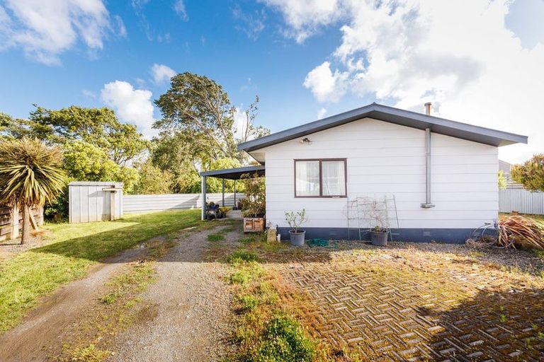 Photo of property in 62 Kaimanawa Street, Kelvin Grove, Palmerston North, 4414
