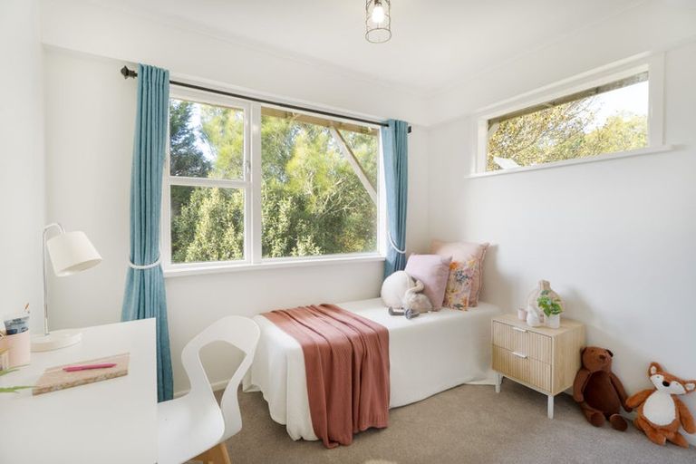 Photo of property in 45 Lomita Road, Johnsonville, Wellington, 6037