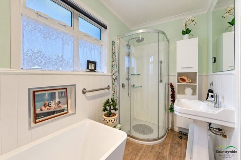 Photo of property in 4 Churchill Street, Putaruru, 3411