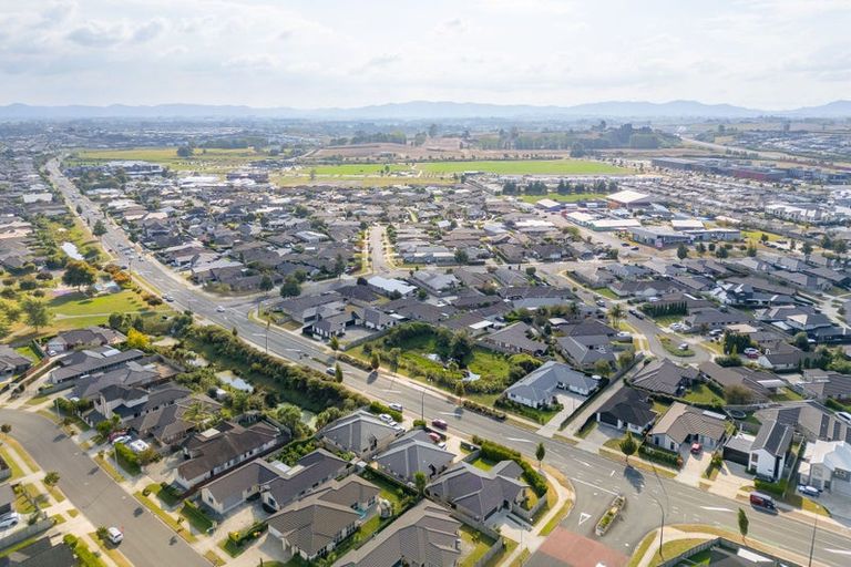 Photo of property in 218 Borman Road, Rototuna North, Hamilton, 3210