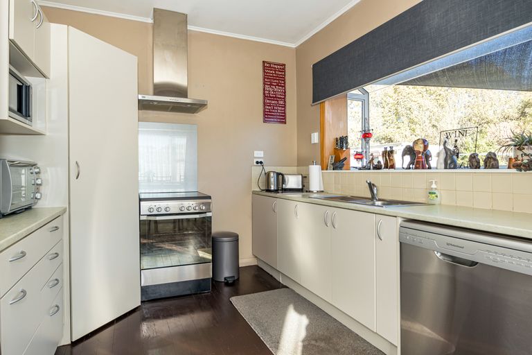 Photo of property in 34 Newman Street, Waimataitai, Timaru, 7910