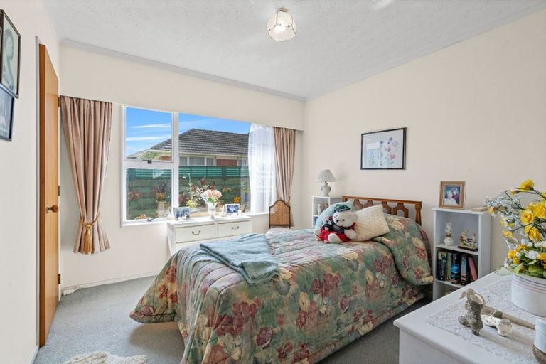 Photo of property in 154 Winchester Street, Levin, 5510