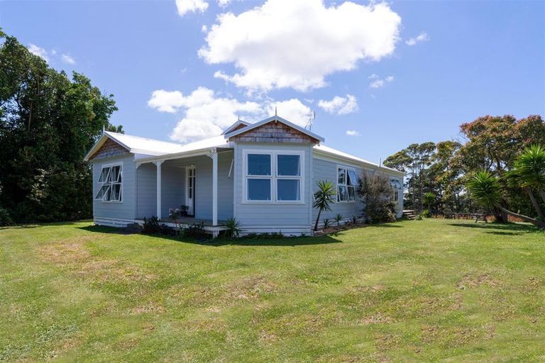 Photo of property in 108 Kukutauaki Road, Koputaroa, Levin, 5575