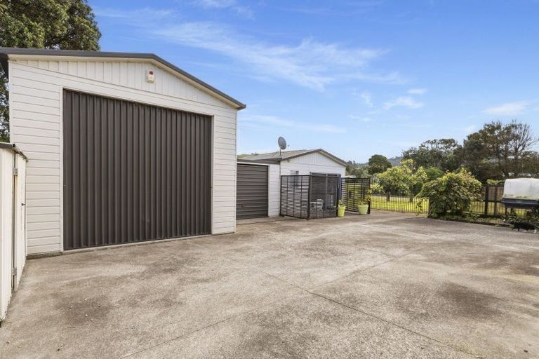 Photo of property in 10 Hillview Road, Waihi Beach, 3611