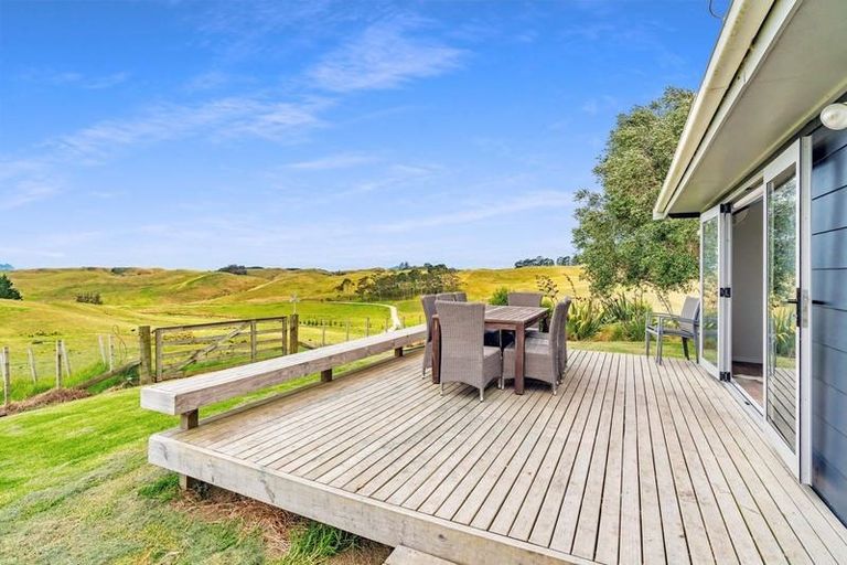 Photo of property in 29 Massey Road, Waipu, 0582