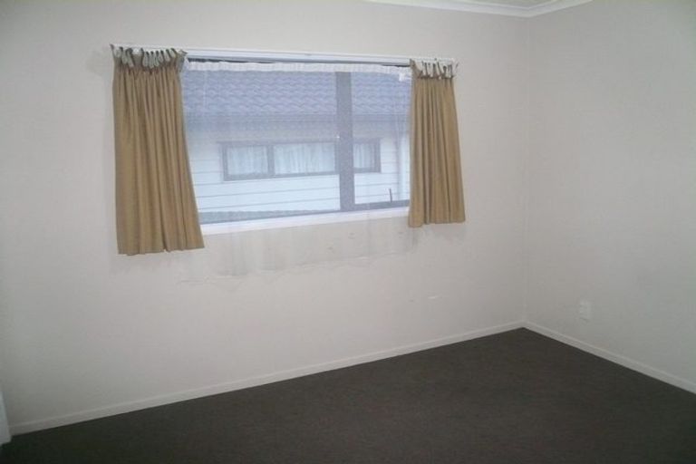 Photo of property in 67 Pomaria Road, Henderson, Auckland, 0610