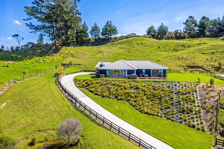 Photo of property in 67 Moses Road, Kaukapakapa, 0873