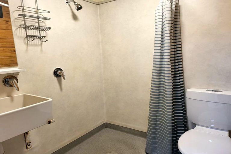 Photo of property in Martin Square Apartments, 603/20 Martin Square, Te Aro, Wellington, 6011