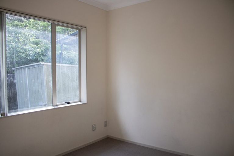 Photo of property in 108 San Marino Drive West, Henderson, Auckland, 0612