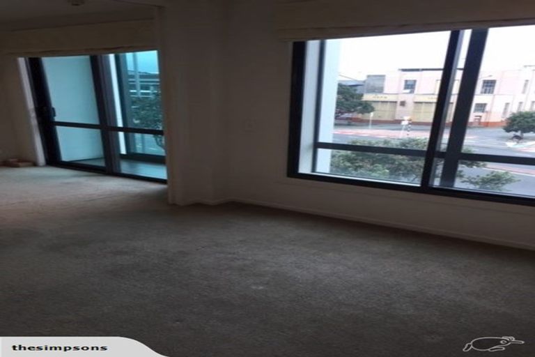 Photo of property in The Docks Apartments, 230/6 Dockside Lane, Auckland Central, Auckland, 1010