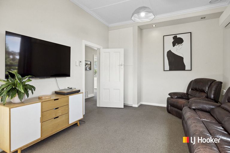 Photo of property in 212 Kenmure Road, Kenmure, Dunedin, 9011