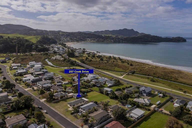 Photo of property in 257 Cook Drive, Whitianga, 3510