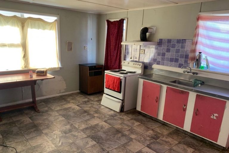 Photo of property in 10 Oxford Street, Kaiti, Gisborne, 4010