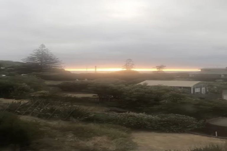 Photo of property in 232 Maunsell Road, Port Waikato, Tuakau, 2695