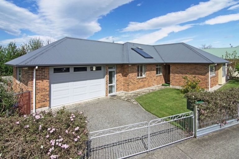 Photo of property in 4 Fourth Street, Lansdowne, Masterton, 5810