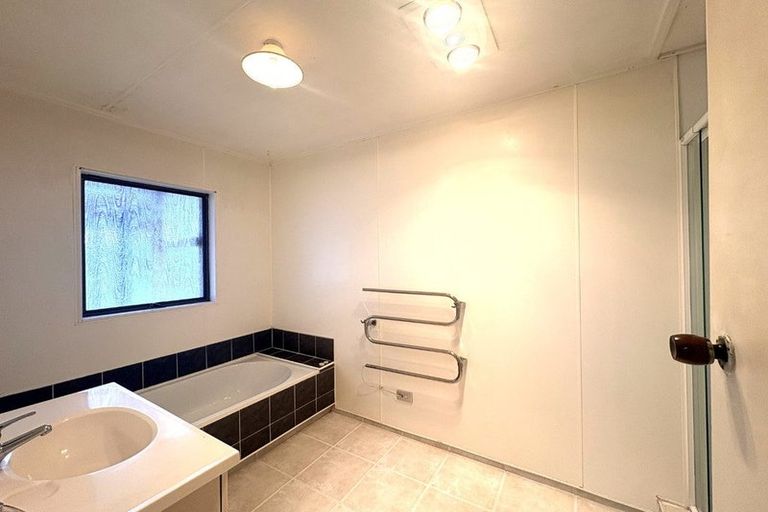 Photo of property in 40 Folkestone Drive, Flaxmere, Hastings, 4120