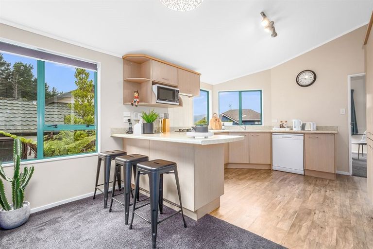 Photo of property in 68 Peterhouse Street, Tawa, Wellington, 5028