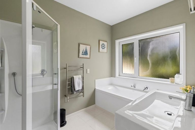 Photo of property in 37 Bay Vista Drive, Pohara, Takaka, 7183