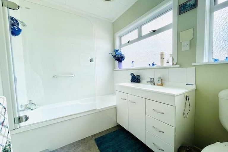 Photo of property in 146 Gloucester Street, Taradale, Napier, 4112