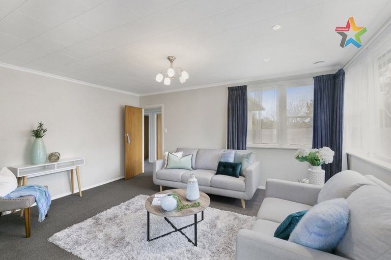 Photo of property in 50 Holdsworth Avenue, Trentham, Upper Hutt, 5018