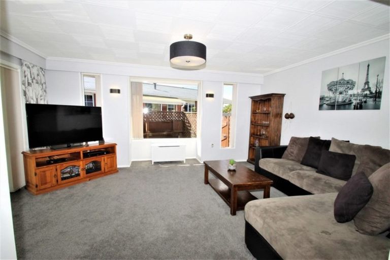 Photo of property in 72 Tyne Street, Mosgiel, 9024