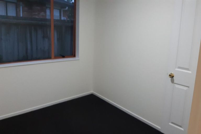 Photo of property in 4 Greenberry Drive, Ranui, Auckland, 0612