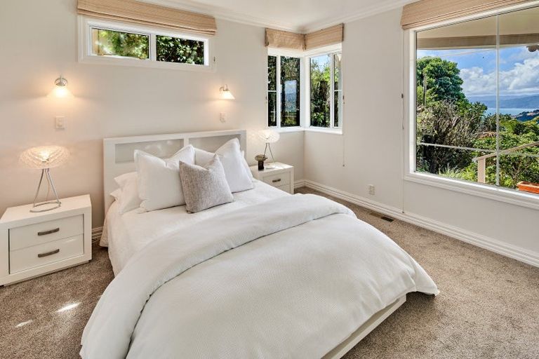 Photo of property in 4 Robieson Street, Roseneath, Wellington, 6011