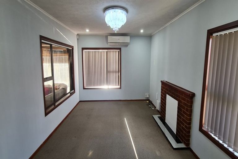 Photo of property in 72 Valentine Street, Papakura, 2110