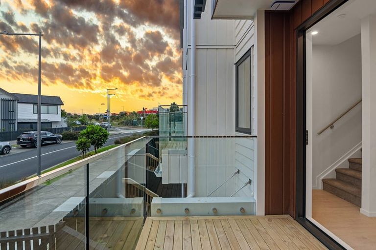Photo of property in 87 Joshua Carder Drive, Hobsonville, Auckland, 0616