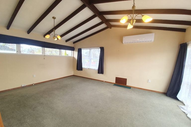Photo of property in 39 Abraham Crescent, Milson, Palmerston North, 4414