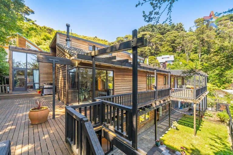 Photo of property in 39 Mawson Street, Waiwhetu, Lower Hutt, 5010