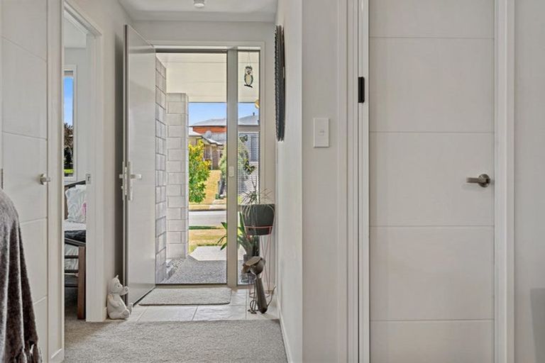 Photo of property in 228 Ballintoy Park Drive, Welcome Bay, Tauranga, 3175