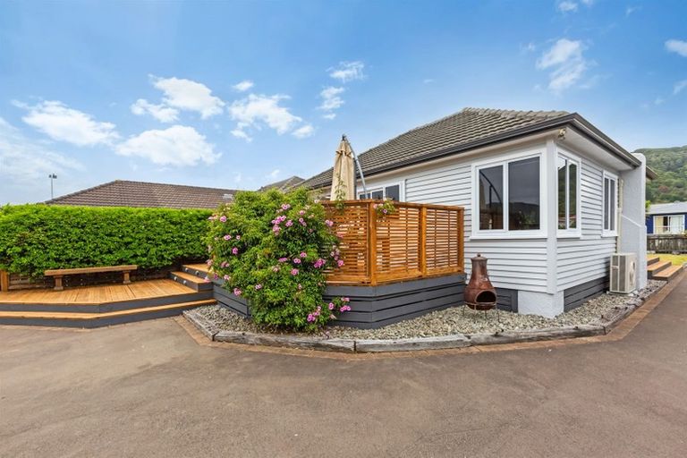 Photo of property in 52 Totara Street, Wainuiomata, Lower Hutt, 5014