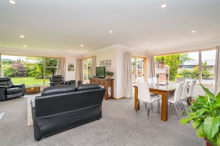 Photo of property in 9 Huntly Road, Outram, 9019