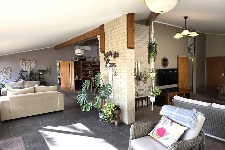 Photo of property in 18 Ruamoana Place, Omokoroa, 3114