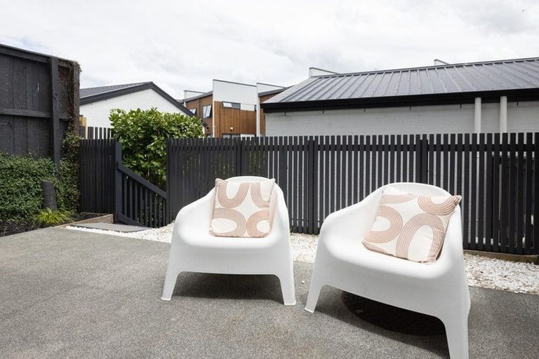 Photo of property in 10 Alexander Willis Crescent, Hobsonville, Auckland, 0616