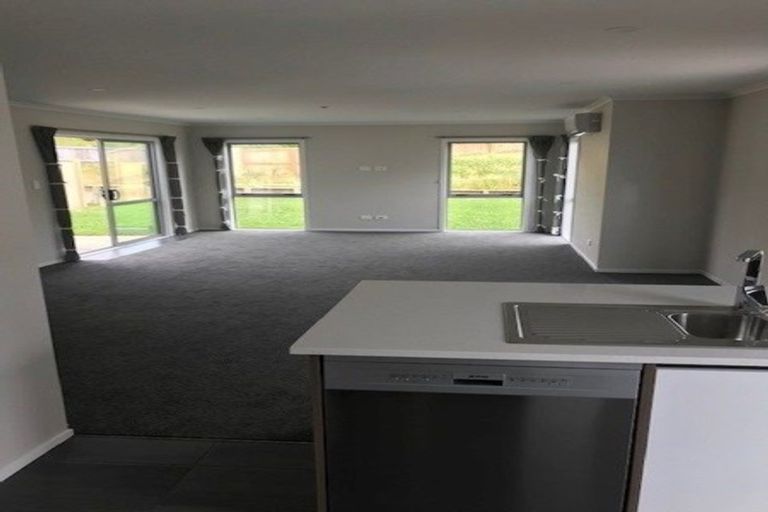 Photo of property in 53 Ridgedale Crescent, Flagstaff, Hamilton, 3210