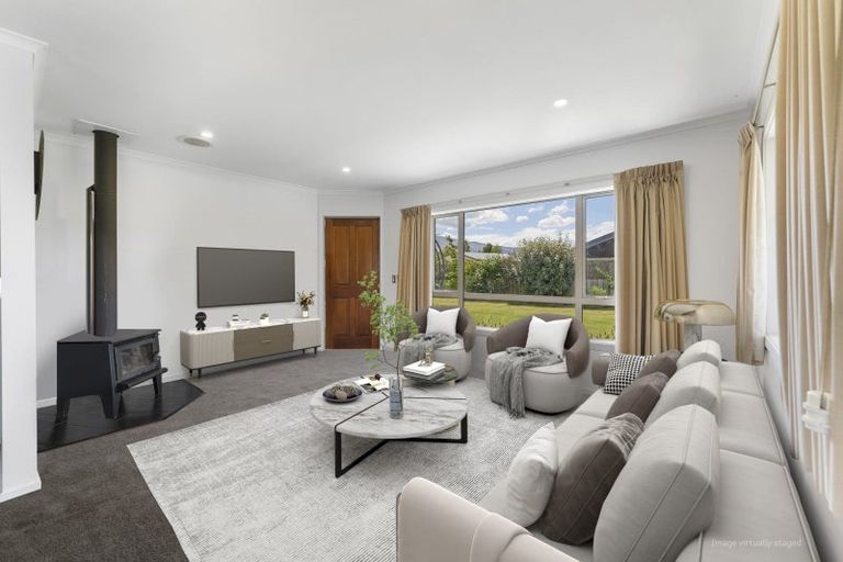 Photo of property in 10 Missy Crescent, Mount Pisa, Cromwell, 9383