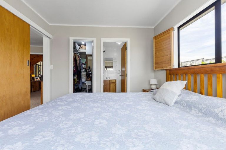 Photo of property in 2 Parekaawa Drive, Motuoapa, Turangi, 3382