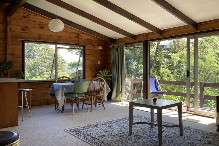 Photo of property in 1/28 Scotstoun Place, Glen Eden, Auckland, 0602