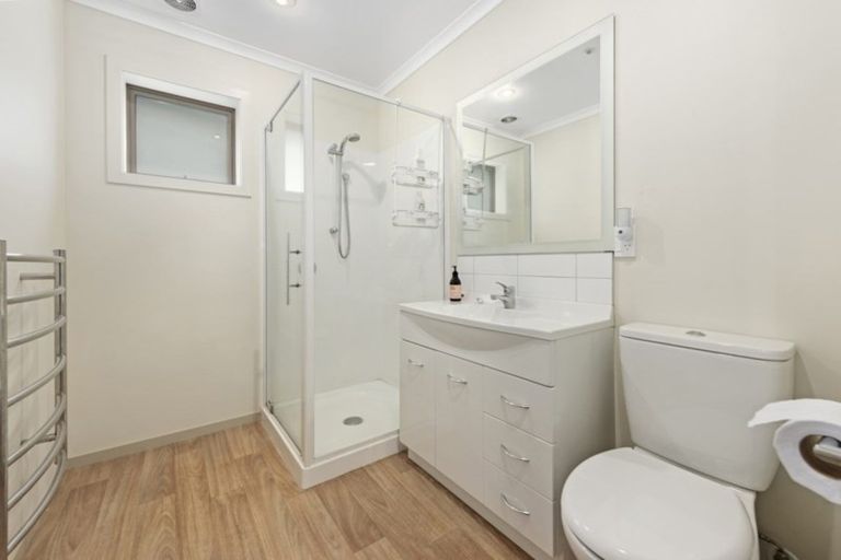 Photo of property in 11a Chestnut Grove, Maungaraki, Lower Hutt, 5010