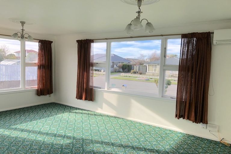 Photo of property in 11 Aileen Place, Upper Riccarton, Christchurch, 8041