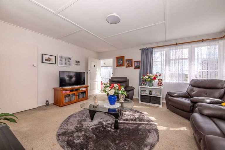 Photo of property in 253 Palmerston Street, Westport, 7825