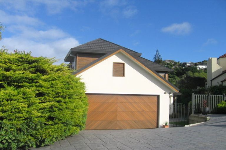 Photo of property in 7 George Gee Drive, Korokoro, Lower Hutt, 5012