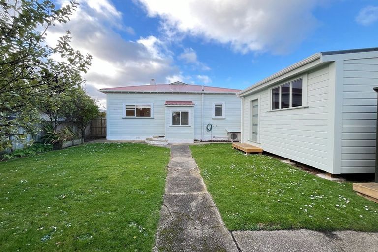 Photo of property in 74 Grove Street, Saint Kilda, Dunedin, 9012