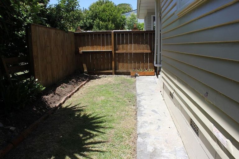 Photo of property in 2/24 Abercrombie Street, Howick, Auckland, 2014